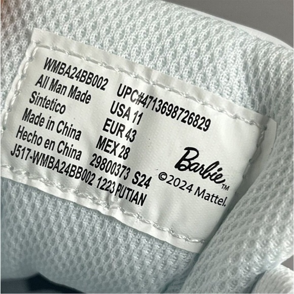 🆕Women's Barbie by Mattel Pink Casual Active Sporty Court Sneaker Shoes Sz11💕 - Picture 9 of 10